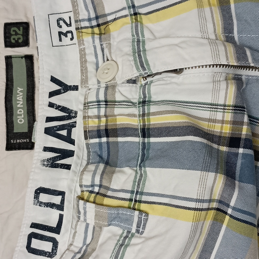 Old Navy Men's Plaid Short Bundle - Picture 8 of 8